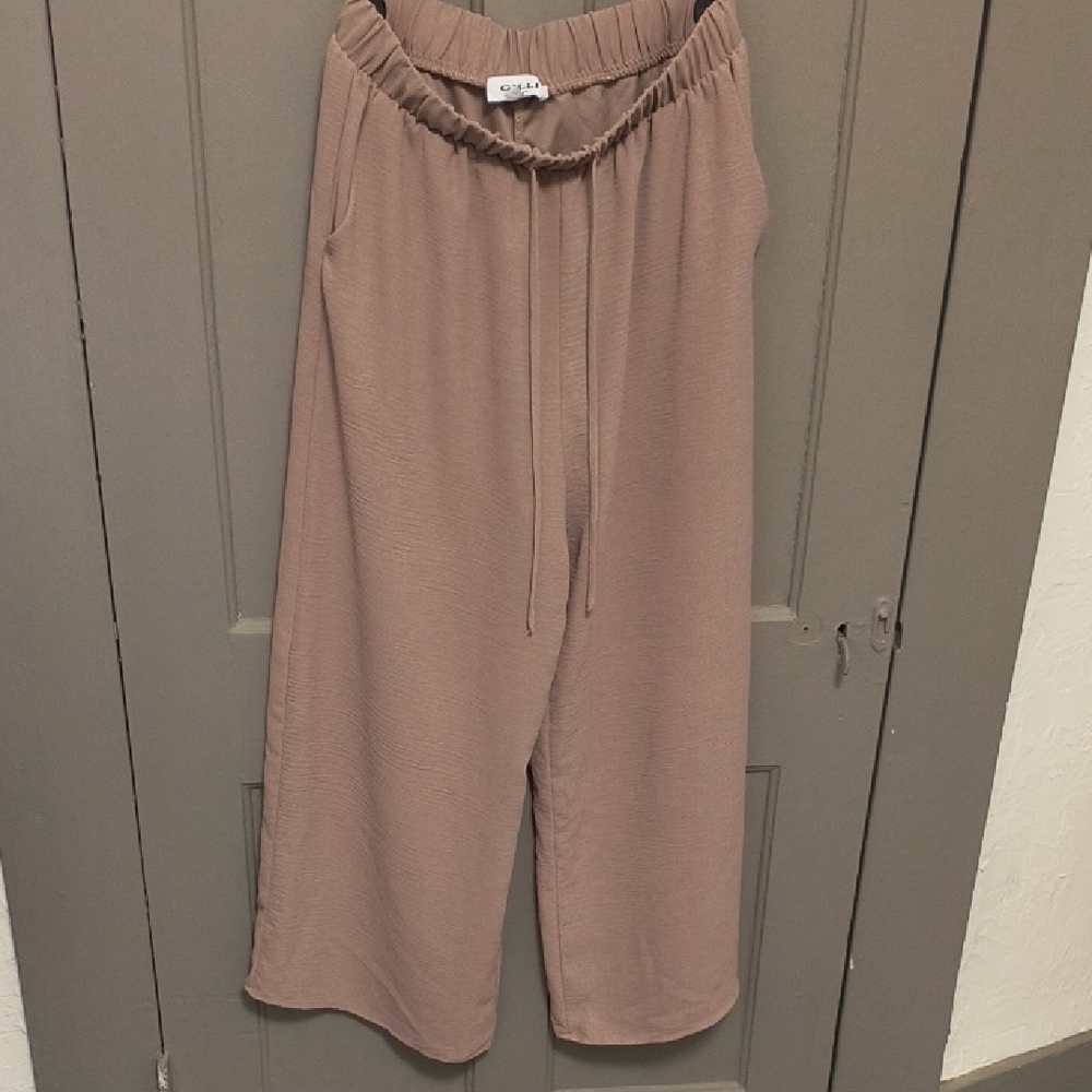 Gilli Taupe Wide Leg Pants